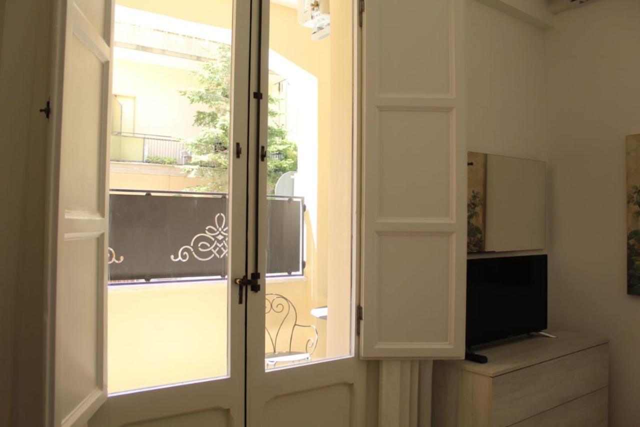 Ohana: Casa Nel Centro Di Lecce Extérieur photo